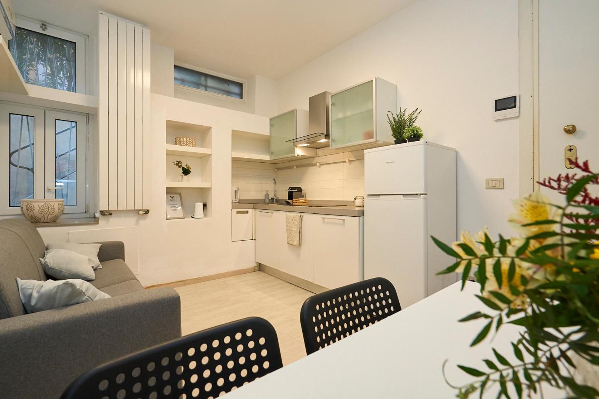 Garden Loft - 20 Minutes Walk From Life-duomo Milán